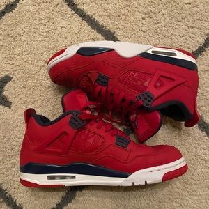 Air Jordan 4 Retro (FIBA)